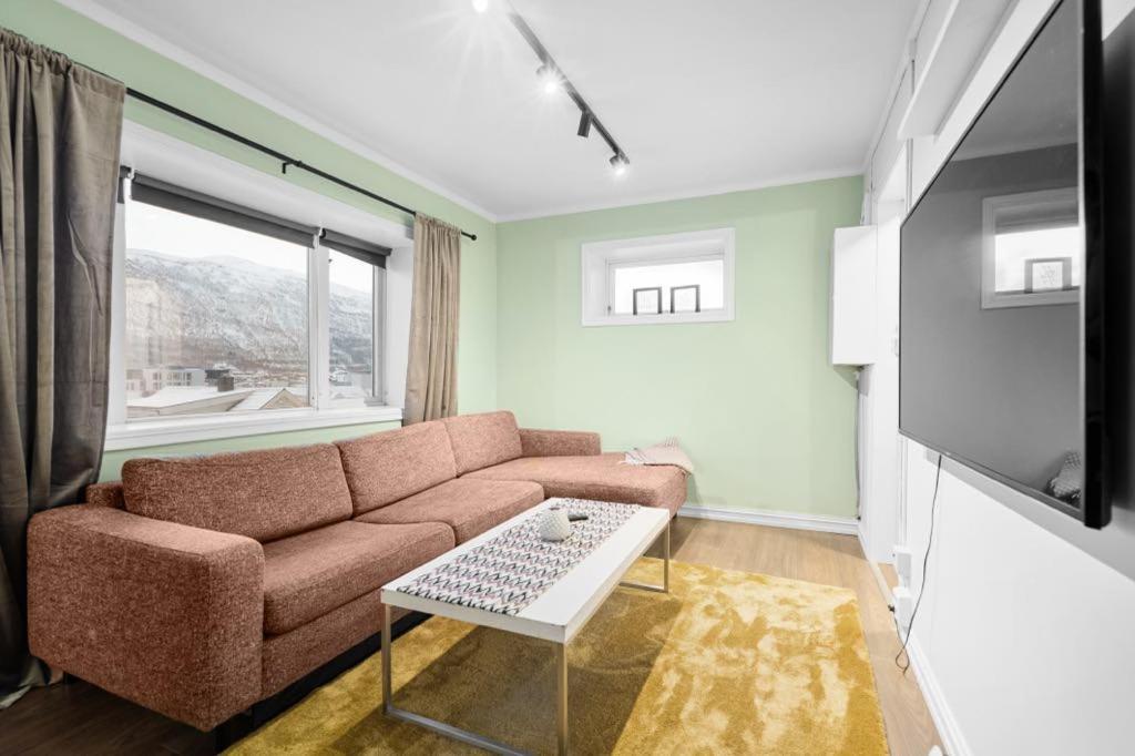 Bramy Apartments The Cozy View Тромсьо Екстериор снимка