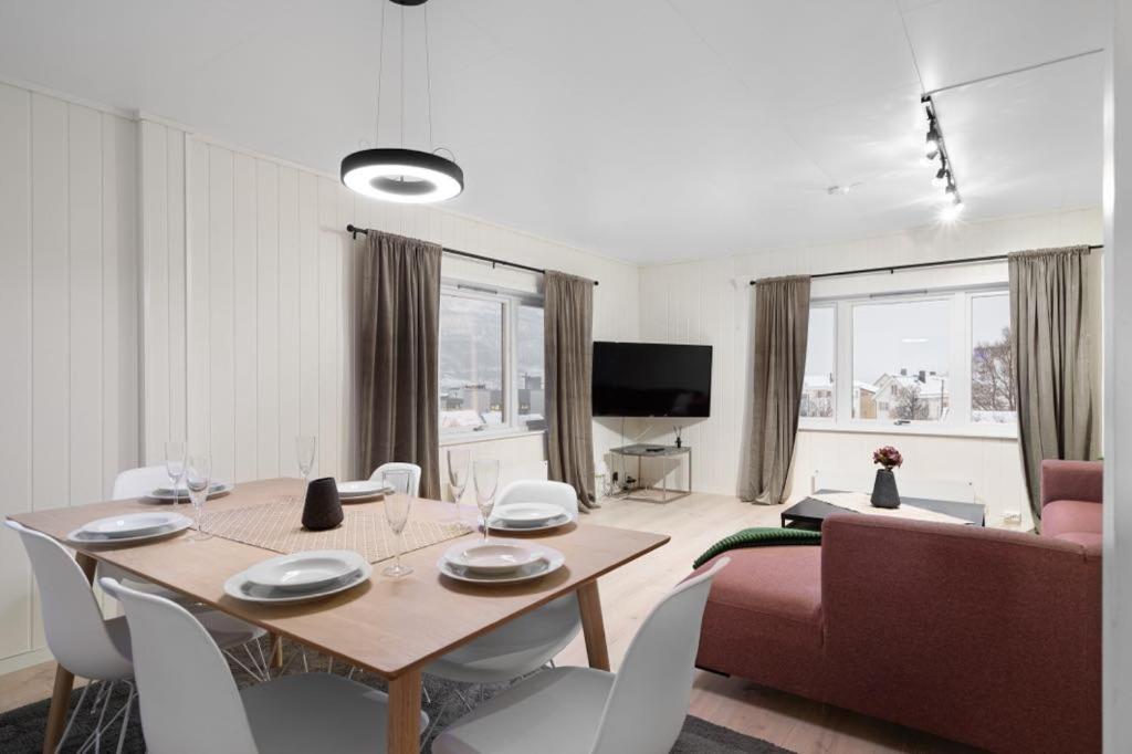 Bramy Apartments The Cozy View Тромсьо Екстериор снимка